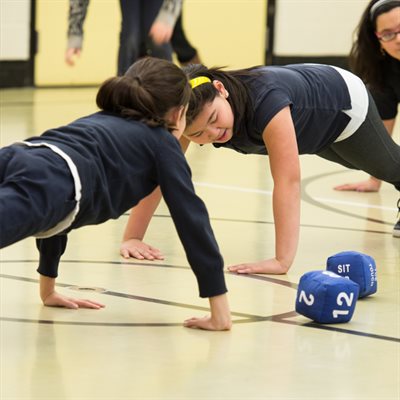 2 dés d'exercices en cotton, 4-½"